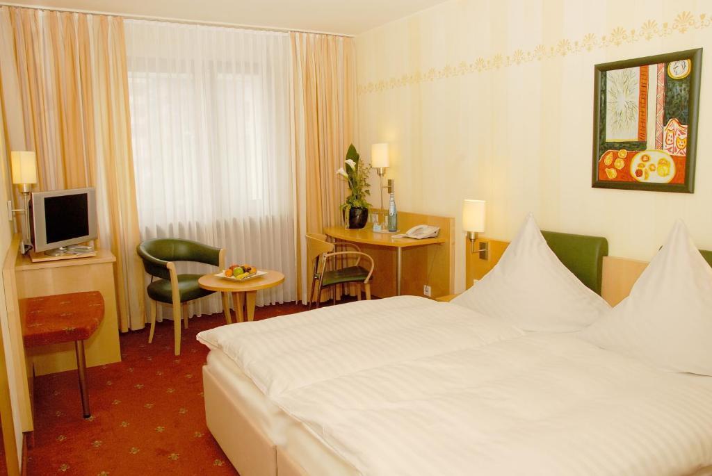 Hotel Graf Offenbach am Main Værelse billede